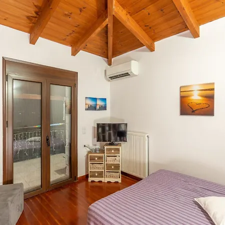 Villa Aphrodite With Private Pool In