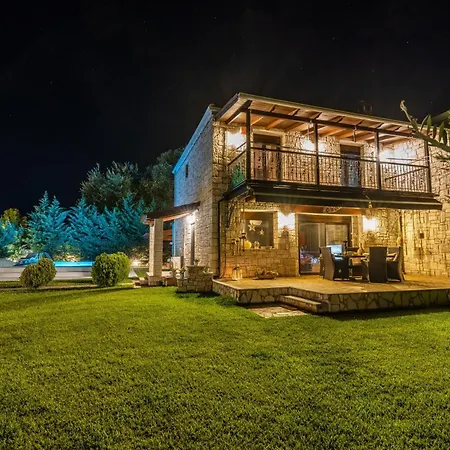 Villa Aphrodite With Private Pool In Kamena Vourla