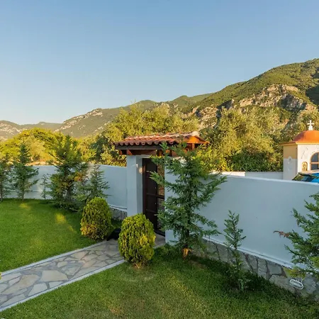 Aphrodite With Private Pool In Villa *
